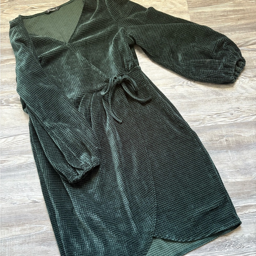 Amazon Dark Green Long Sleeve Dress